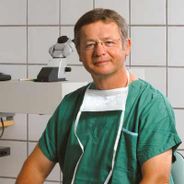 DR. JOHANN SCHNÜRZLER